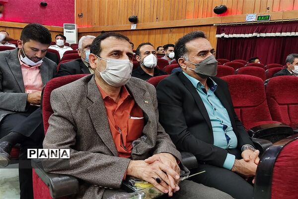 آیین تجلیل از مدافعان سلامت در شهرستان امیدیه