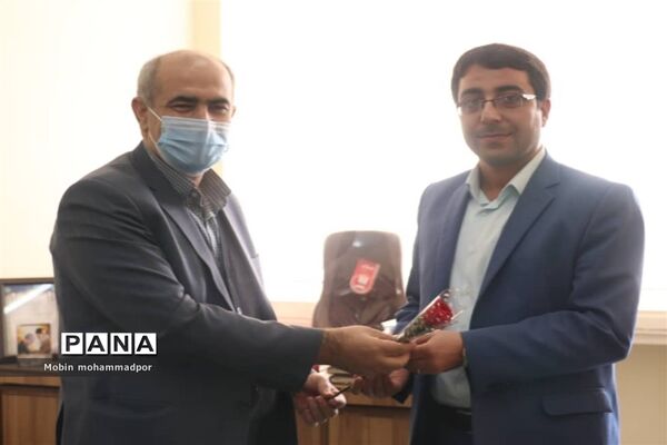 بزرگداشت هفته پژوهش و روز پرستار