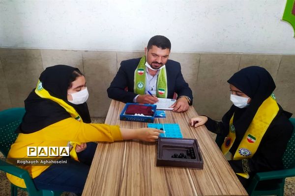 برگزاری مرحله ناحیه‌ای المپیاد بازی‌های فکری سرگرمی رویش در ناحیه 4 شیراز