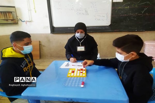 برگزاری مرحله ناحیه‌ای المپیاد بازی‌های فکری سرگرمی رویش در ناحیه 4 شیراز