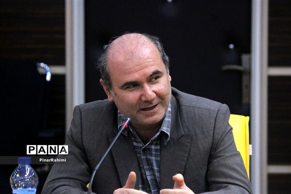 نشست هم‌اندیشی قطب ۶ کشوری