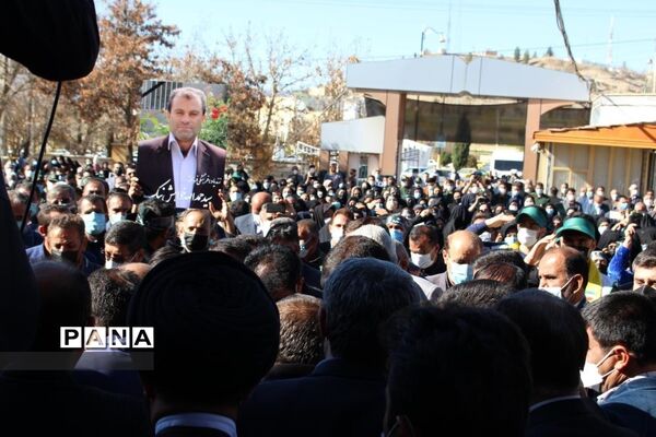 مراسم  وداع فرهنگیان با پیکر معاون فقید نهضت سواد‌آموزی کهگیلویه و بویراحمد