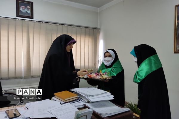 مراسم گرامیداشت هفته قرآن، عترت و نماز در وزارتخانه آموزش و پرورش به میزبانی منطقه 8