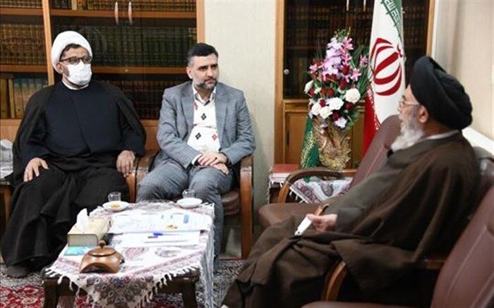 کتاب در جامعه ایرانی از اهمیت ویژه‌ای برخوردار است