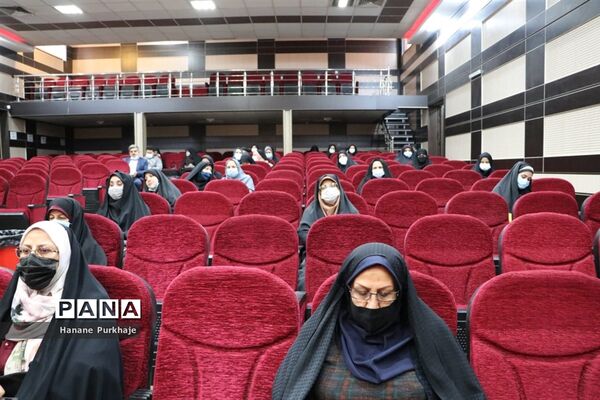 پیش اجلاسیه نماز در آموزش و پرورش شهریار