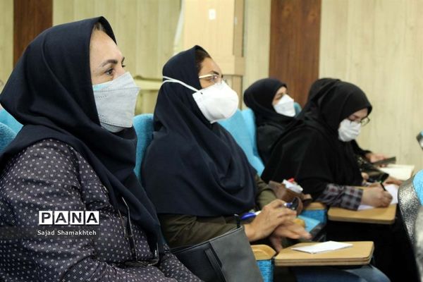 برگزاری نخستین کارگاه آموزشی یکروزه  خبرنویسی و عکاسی خبری در ناحیه سه اهواز