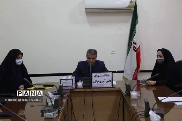 انتخابات مرکزی شورای دانش‌آموزی در محمودآباد