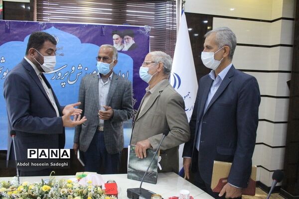 نشست روسای کانون‌های بازنشستگان شهرستان‌ها و مناطق استان بوشهر