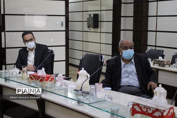 نشست روسای کانون‌های بازنشستگان شهرستان‌ها و مناطق استان بوشهر