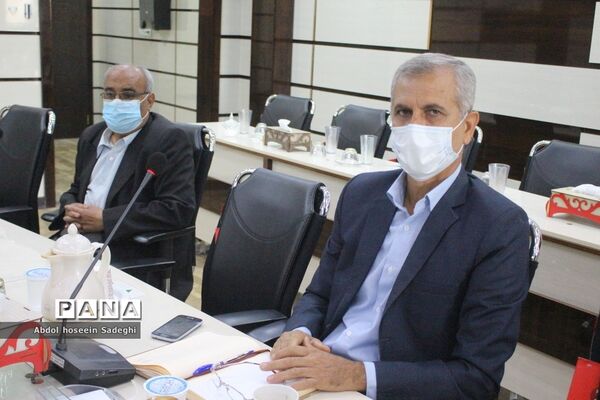 نشست روسای کانون‌های بازنشستگان شهرستان‌ها و مناطق استان بوشهر