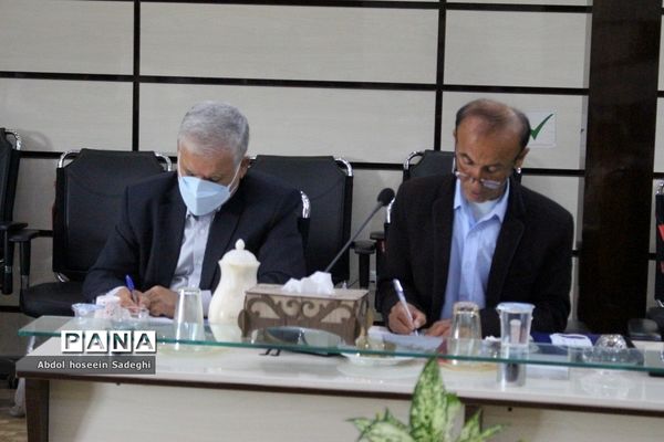 نشست روسای کانون‌های بازنشستگان شهرستان‌ها و مناطق استان بوشهر