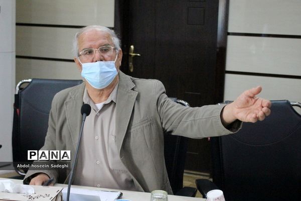 نشست روسای کانون‌های بازنشستگان شهرستان‌ها و مناطق استان بوشهر