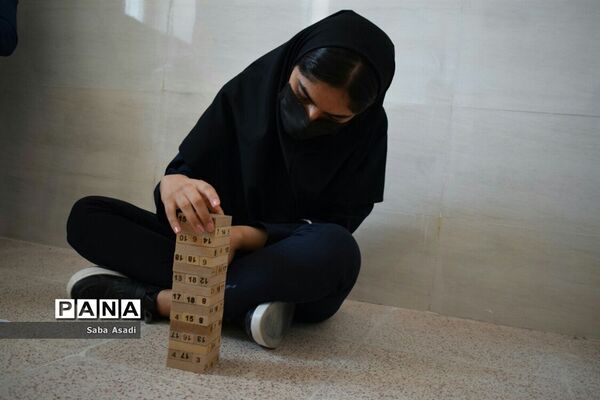 برگزاری مسابقات بازی‌های فکری سرگرمی رویش در شهر گله‌دار