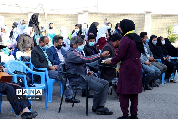 برگزاری مسابقات بازی‌های فکری سرگرمی رویش در شهر گله‌دار
