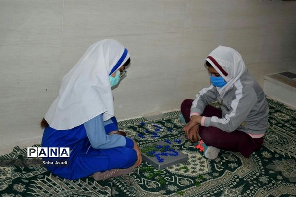 برگزاری مسابقات بازی‌های فکری سرگرمی رویش در شهر گله‌دار
