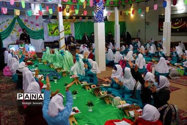 مراسم جشن قرآن در مدارس آباده