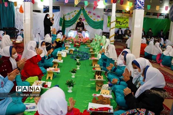 مراسم جشن قرآن در مدارس آباده