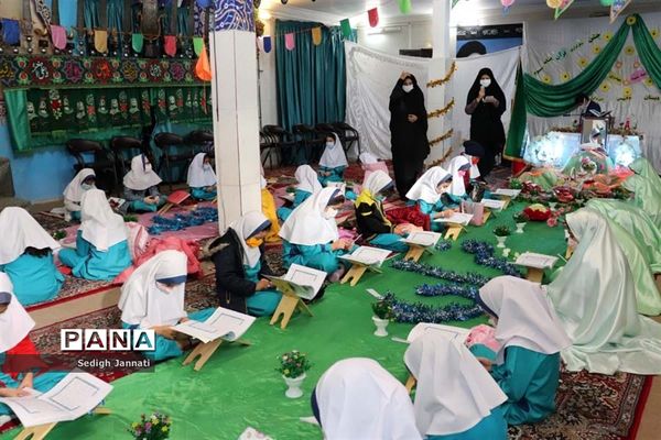 مراسم جشن قرآن در مدارس آباده