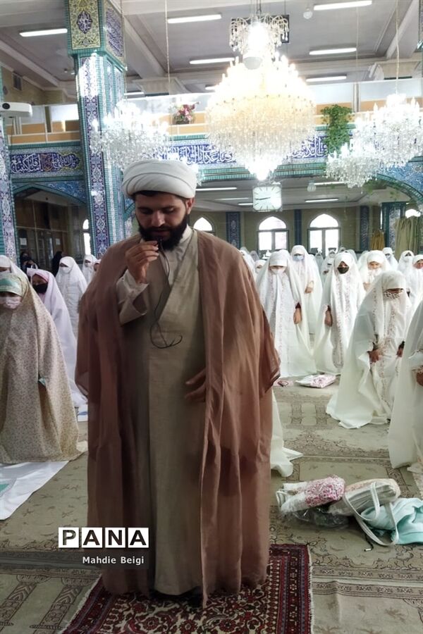 جشن تکلیف متمرکز دختران در شهریار