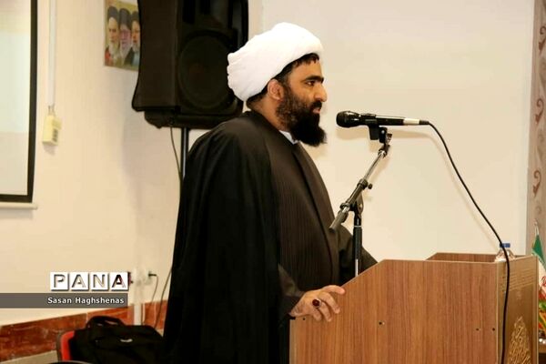 مراسم تجلیل از پژوهشگران آموزش و پرورش اسلامشهر