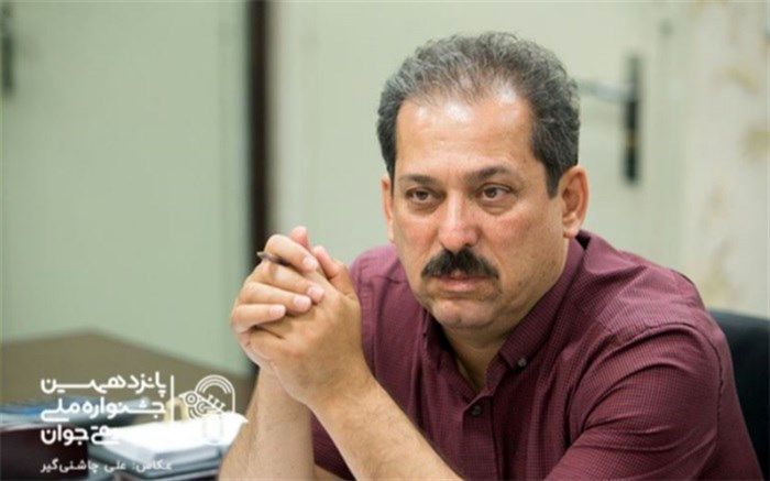 اردشیرکامکار: فرصت ارائه هنر در دستان مافیای موسیقی است