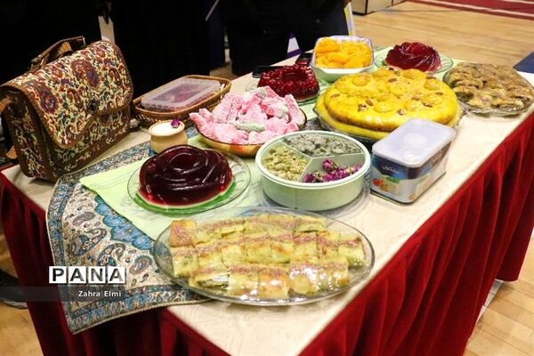 جشنواره شب چلّه با حضور ۱۰ استان در تبریز