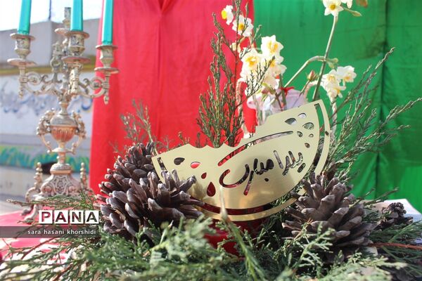 بازارچه صنایع دستی و غذاهای سنتی در دبستان تربیت گلوگاه