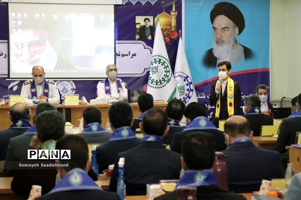 مراسم تجلیل از فعالان سازمان دانش‌آموزی خراسان رضوی(1)