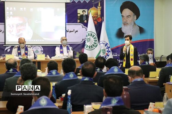 مراسم تجلیل از فعالان سازمان دانش‌آموزی خراسان رضوی(1)