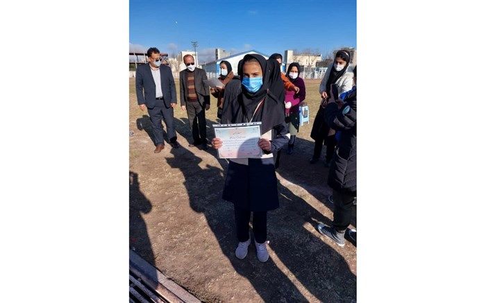 کسب رتبه سوم و پنجم استانی در مسابقات دو ومیدانی توسط دانش‌آموزان جعفرآباد