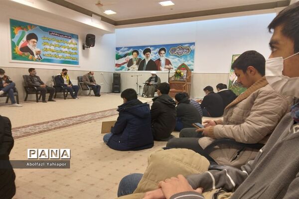 نشست قرارگاهی انجمن اسلامی دانش‌آموزان شهرستان  کاشمر