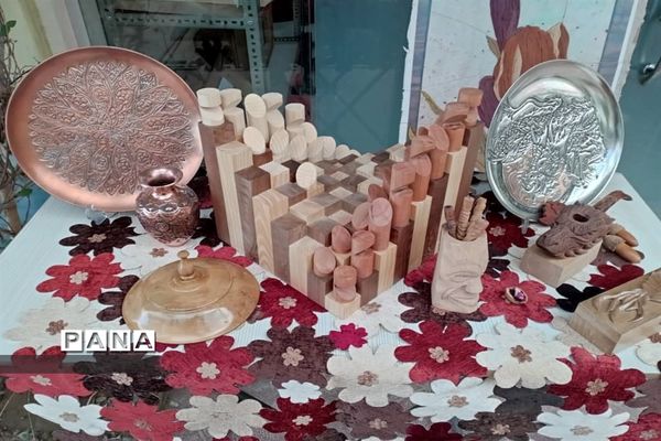 جشنواره صنایع دستی یلدا در مشکین دشت کرج