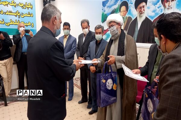 تجلیل از دست اندرکاران حمل و نقل شهرستان کاشمر