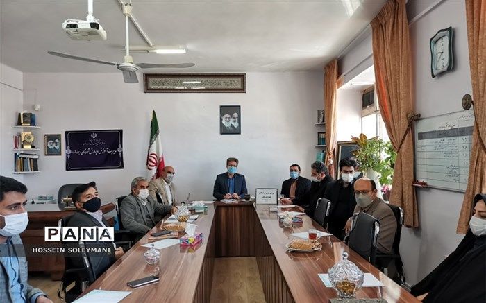 با  جهاد علمی قله های افتخار را یکی پس از دیگر فتح خواهیم کرد