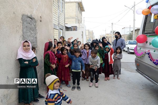 توزیع یک هزار بسته ویژه شب یلدا در مناطق محروم شهر شیراز