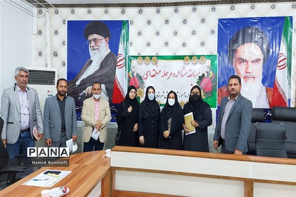 برگزاری مسابقه مشاعره دانش‌آموزی در حمیدیه