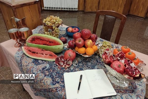 نمایشگاه نقاشی یک دقیقه بیشتر در دماوند