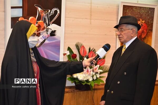 نمایشگاه نقاشی یک دقیقه بیشتر در دماوند