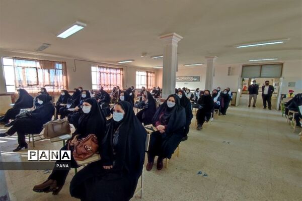 دوره آموزش بازمهندسی پیشتازان سازمان دانش‌آموزی در شاهین دژ