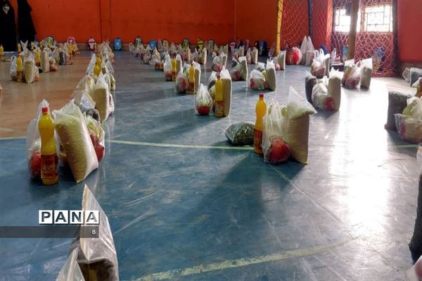 نهمین مرحله توزیع بسته‌های معیشتی به خانواده‌های نیازمند