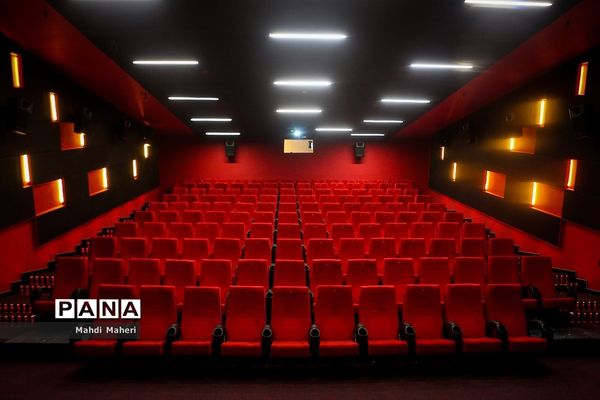 پردیس سینمایی لوتوس مال