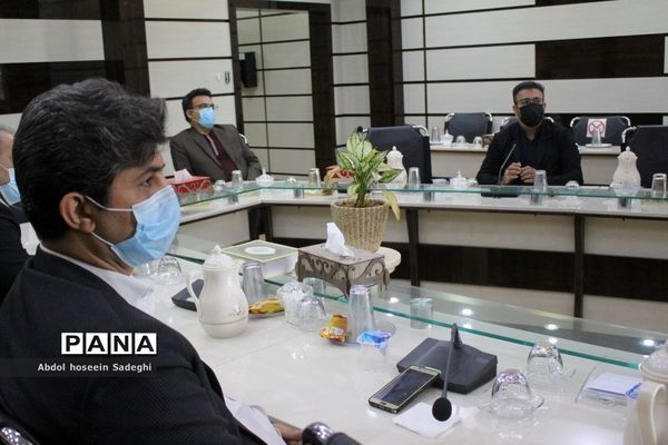 جلسه شورای معاونان  اداره‌کل آموزش و پرورش استان بوشهر