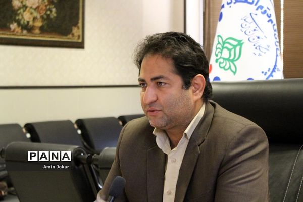 نشست هم‌اندیشی مسئولان سازمان دانش‌آموزی استان فارس