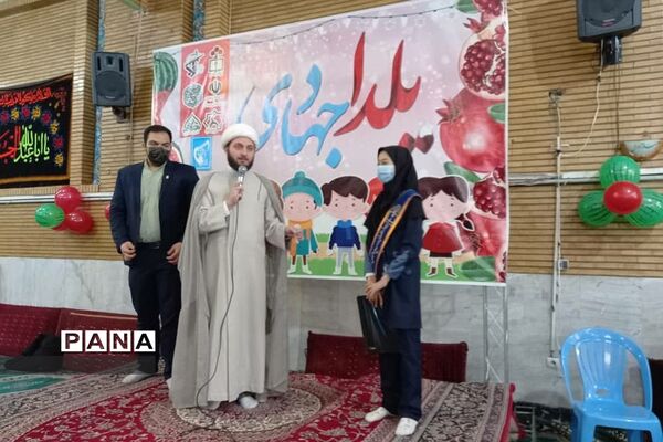 یلدای فاطمی و جهادی برای دانش‌آموزان رودهن