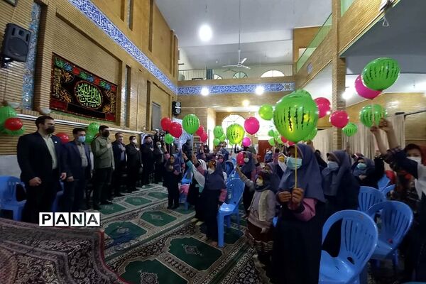 یلدای فاطمی و جهادی برای دانش‌آموزان رودهن