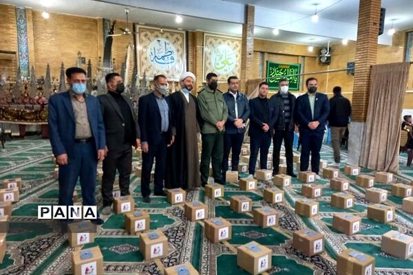 یلدای فاطمی و جهادی برای دانش‌آموزان رودهن