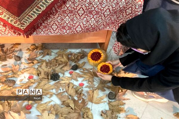شب یلدا در هنرستان نادره حق شناس