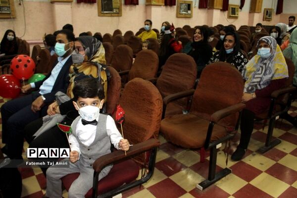 یلدای فاطمی مجتمع آموزشی پیشتازان شهرستان بوشهر