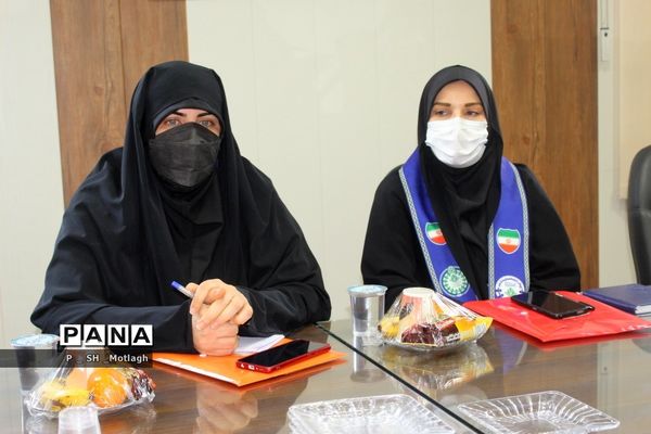 نشست کارشناسان سازمان دانش‌آموزی شهرستان‌ها و مناطق استان بوشهر