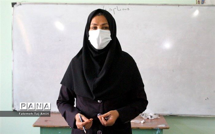 آموزش‌های حضوری باید در شرایط امن برقرار شود